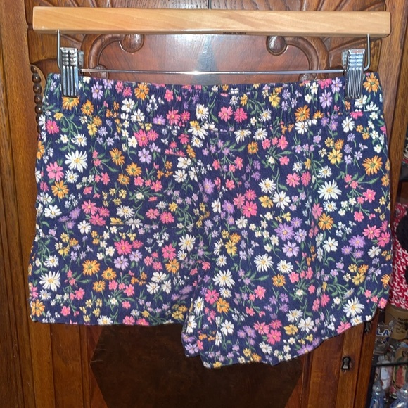 ๐ Girls 10/12 Shorts Bundle - Picture 7 of 11